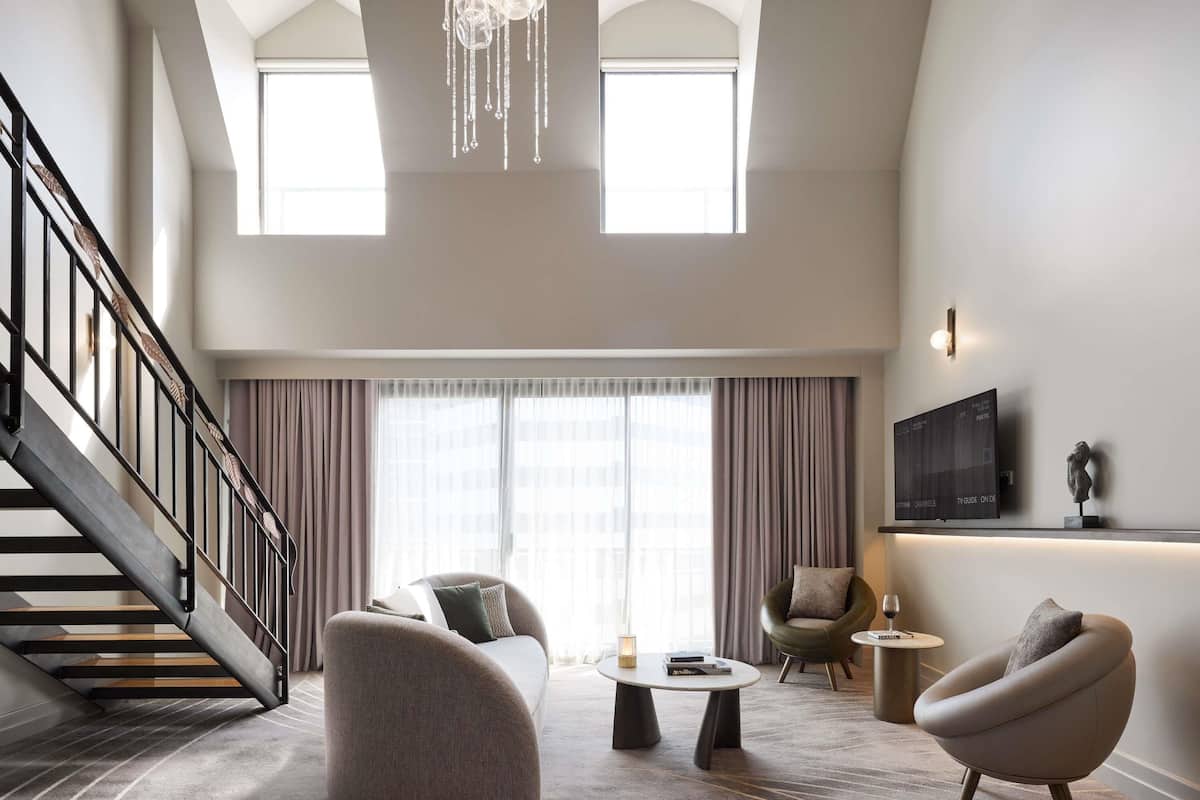Suite, 1 King Bed, Terrace | Premium bedding, pillowtop beds, minibar, in-room safe