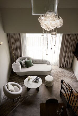 New York Style Loft Suite with King Bed