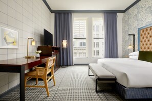 Frette Italian sheets, premium bedding, pillow-top beds, in-room safe - Kimpton Hotel Monaco Denver by IHG (Denver)