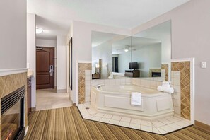 Room, 1 King Bed, Non Smoking, Fireplace | Hypo-allergenic bedding, desk, blackout drapes, iron/ironing board