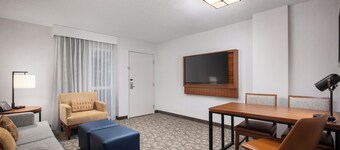 Embassy Suites by Hilton Portland Airport