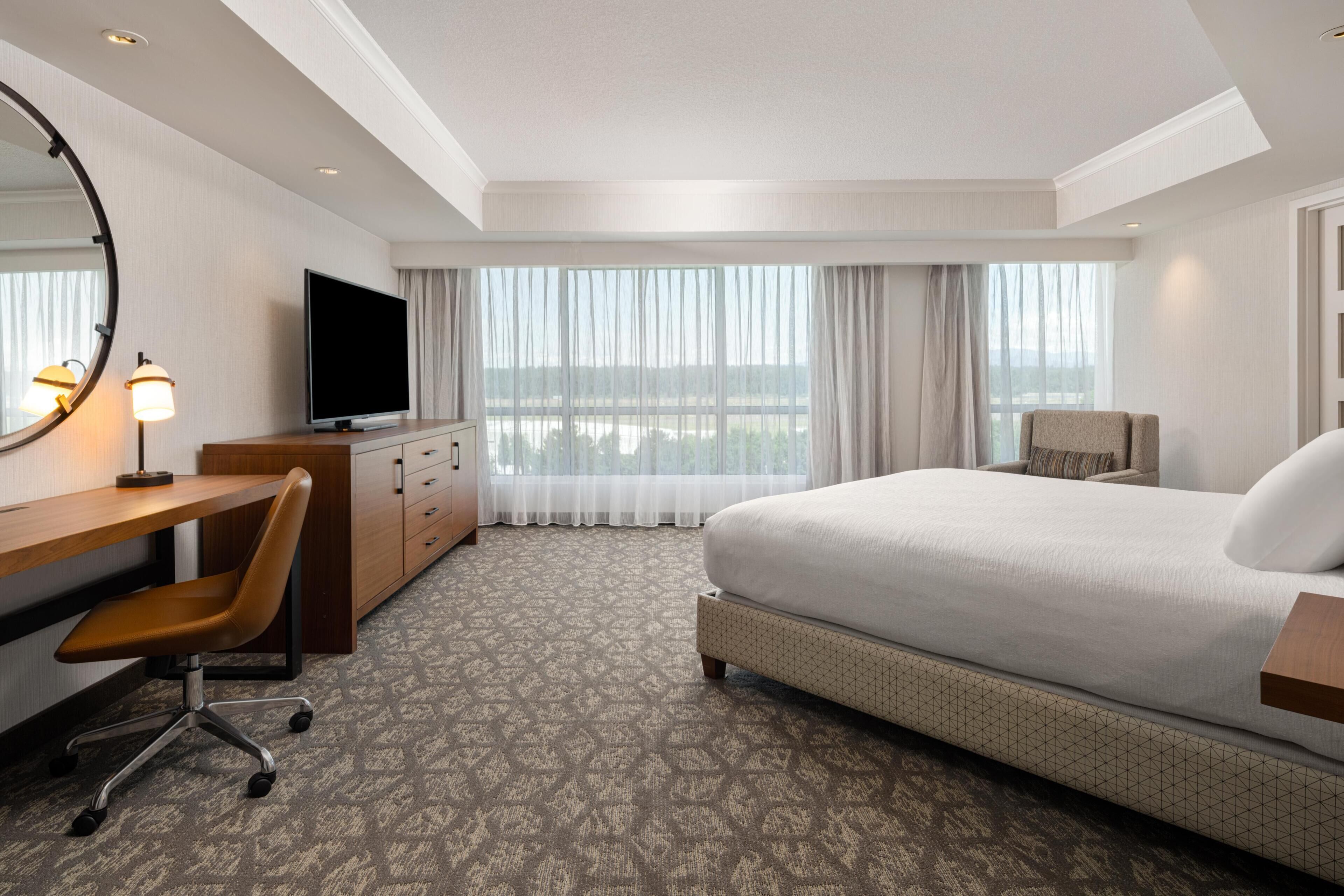 Photo - Embassy Suites by Hilton Portland Airport