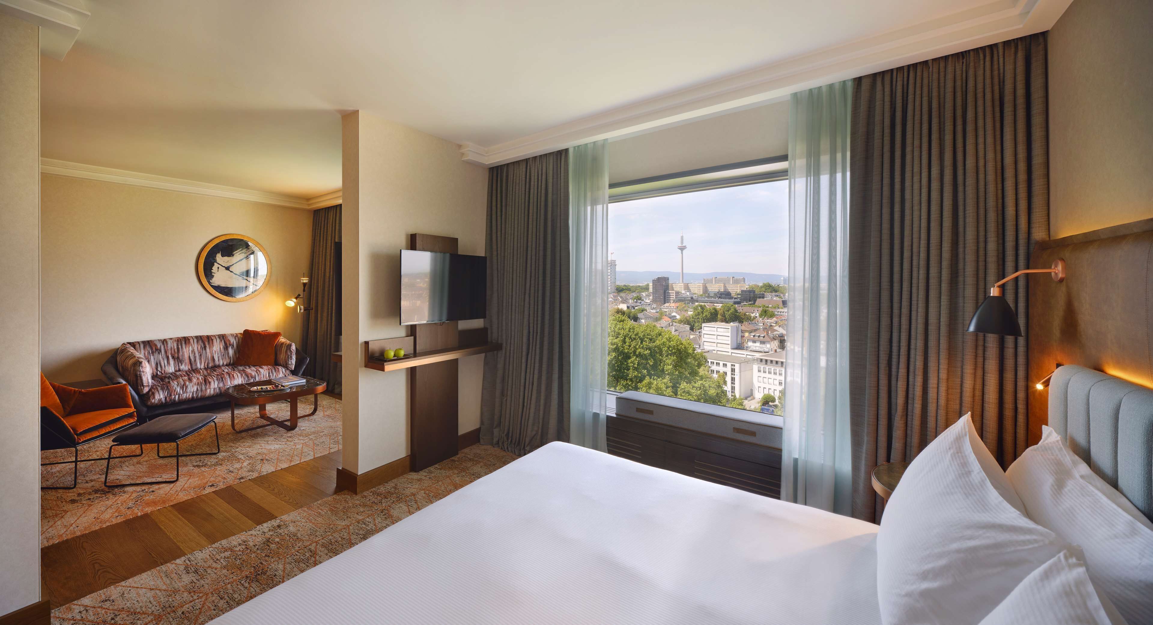 Premium bedding, down duvets, minibar, in-room safe