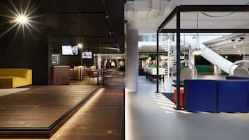 Lounge i lobbyen