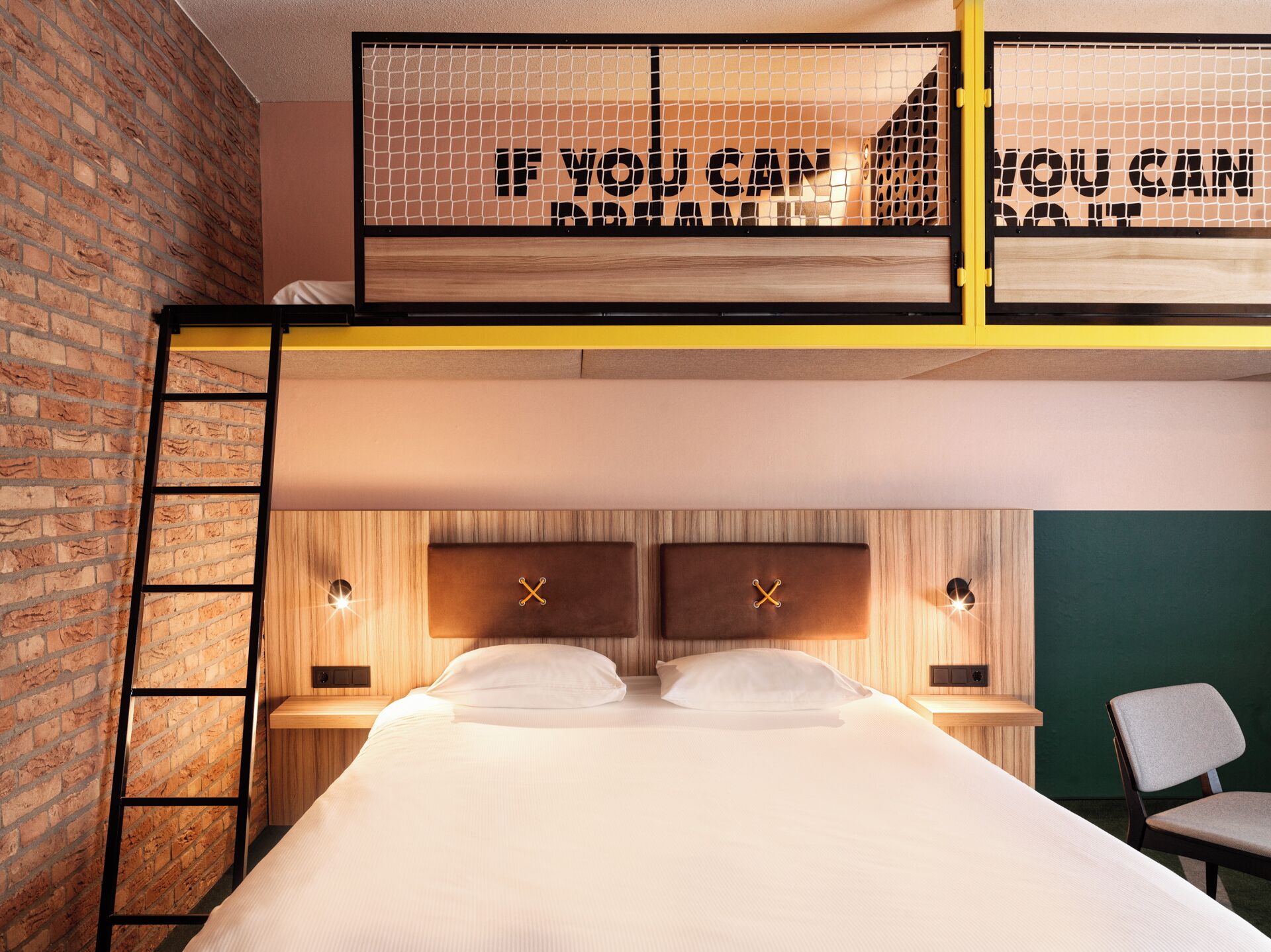 club family | 1 bedroom, minibar, in-room safe, desk