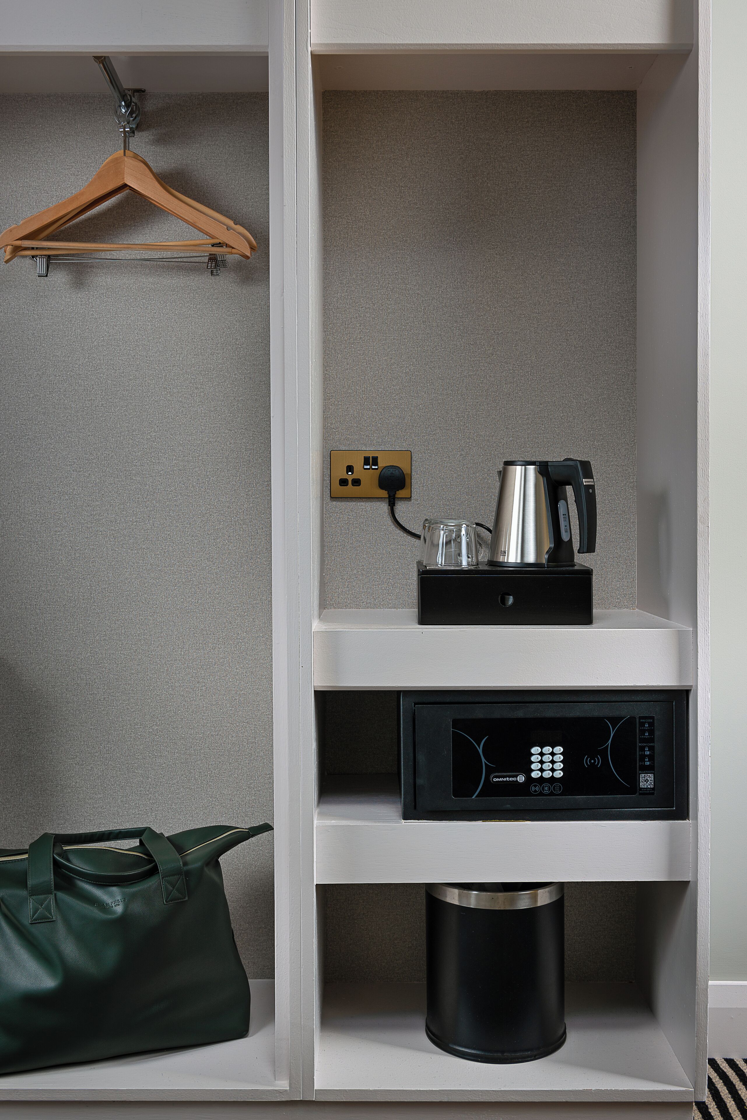 deluxe super king room | premium bedding, desk, laptop workspace, free wifi