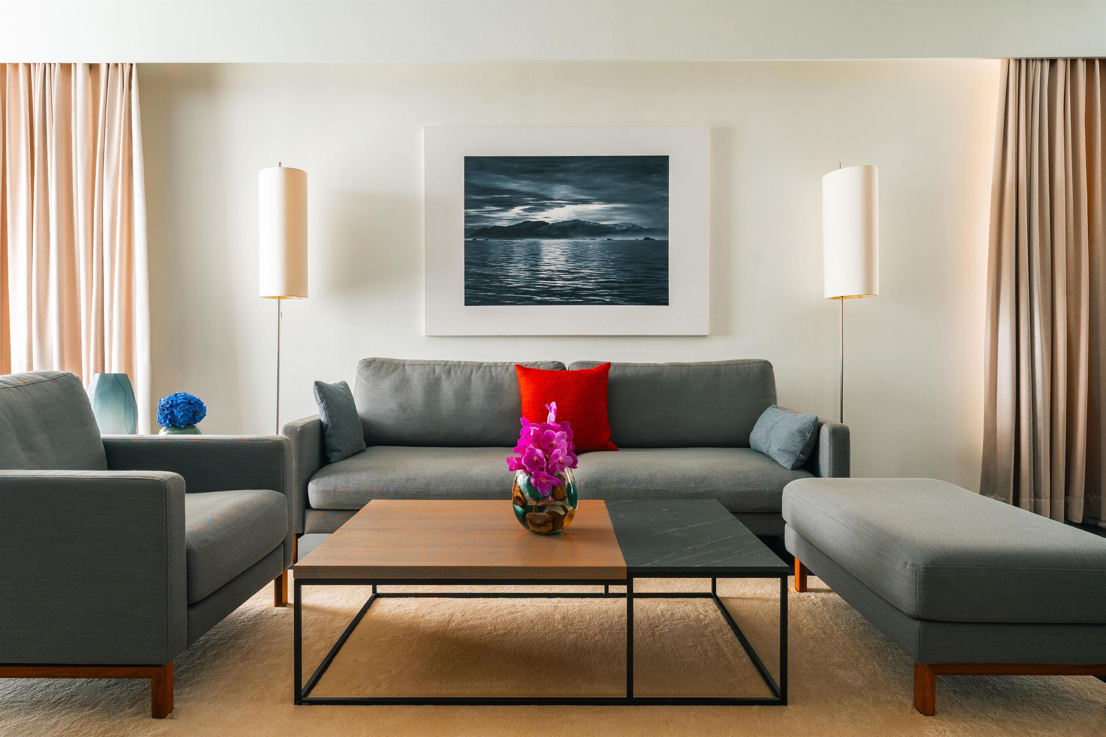 Premium bedding, down duvets, minibar, in-room safe