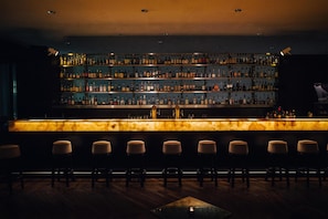 Bar (en la propiedad)