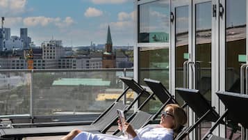 Sauna, Whirlpool, Körperbehandlungen, Aromatherapie