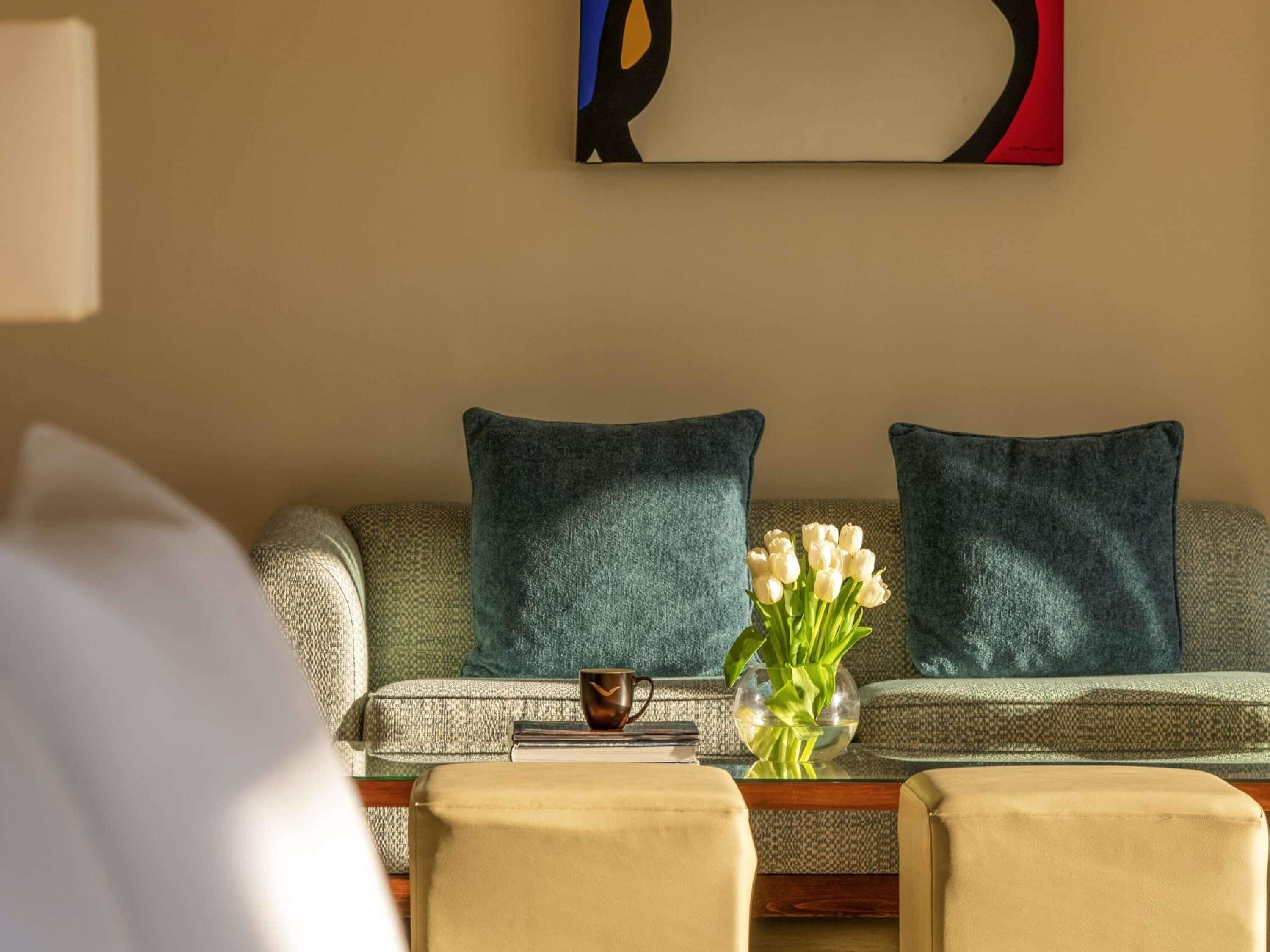 Suite, 1 King Bed, Sea View