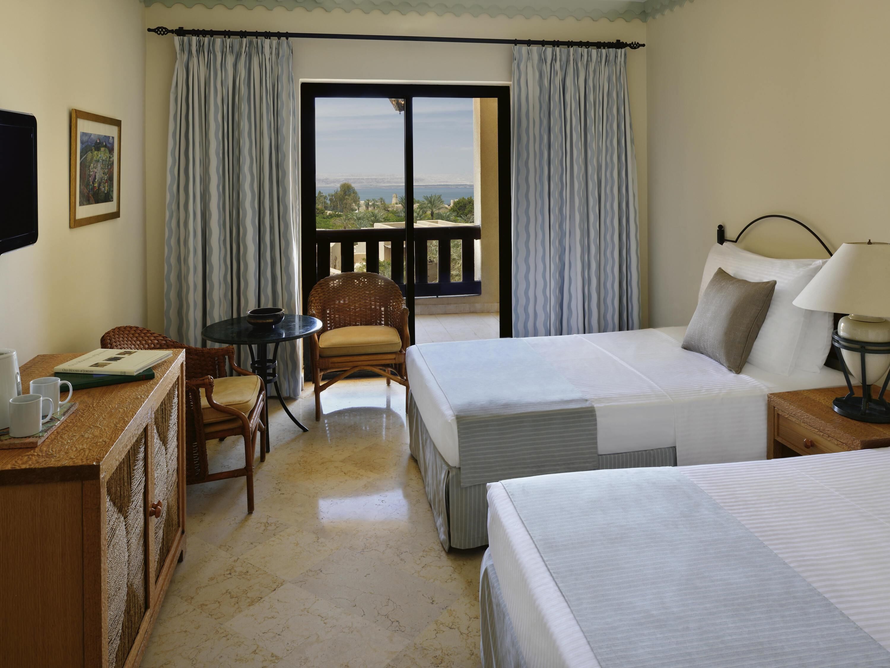 Classic Twin Room, 2 Twin Beds, Sea View | Free minibar items, in-room safe, desk, laptop workspace