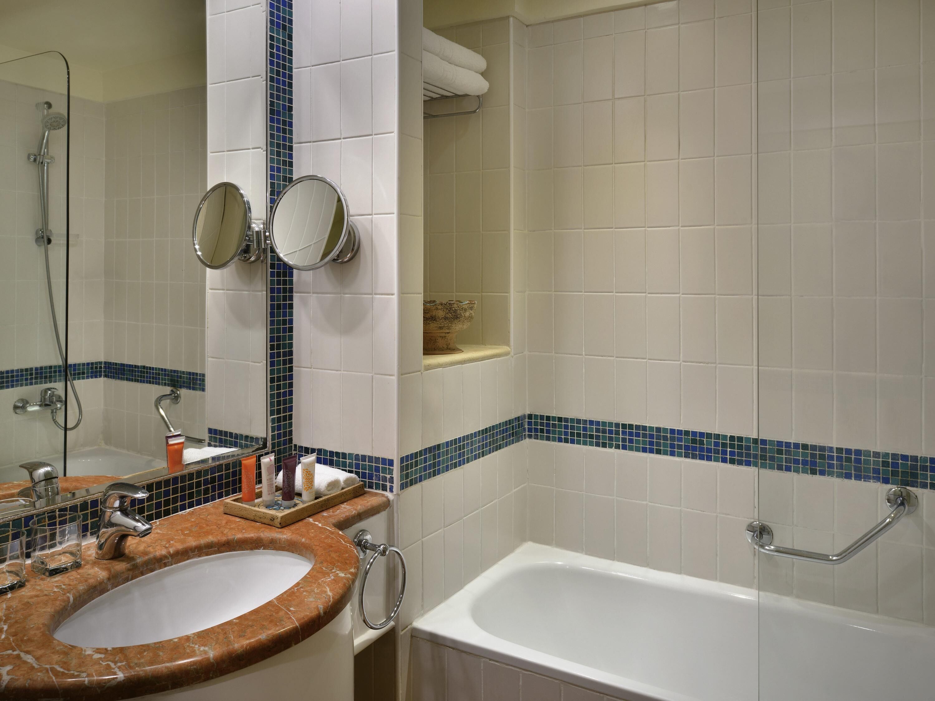 Free minibar items, in-room safe, desk, laptop workspace