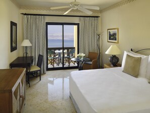 Free minibar items, in-room safe, desk, laptop workspace - Mövenpick Resort & Spa Dead Sea (Sweimeh)