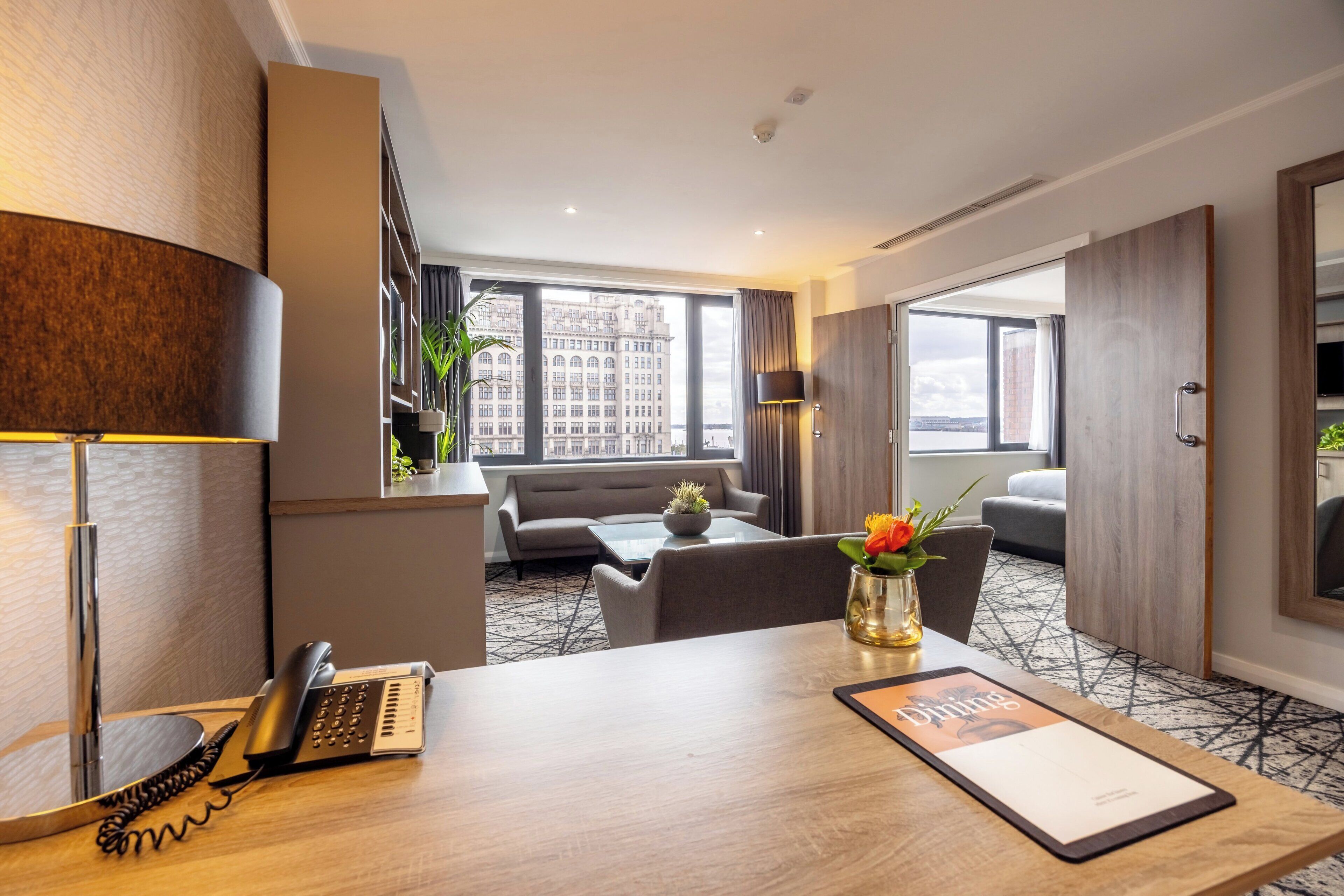 suite, 1 bedroom (liver building view) | 1 bedroom, egyptian cotton sheets, premium bedding, in-room safe