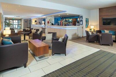 Holiday Inn Express Taunton East by IHG
