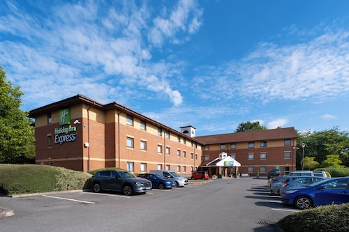 Holiday Inn Express Taunton East by IHG