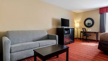 Premium bedding, in-room safe, desk, iron/ironing board
