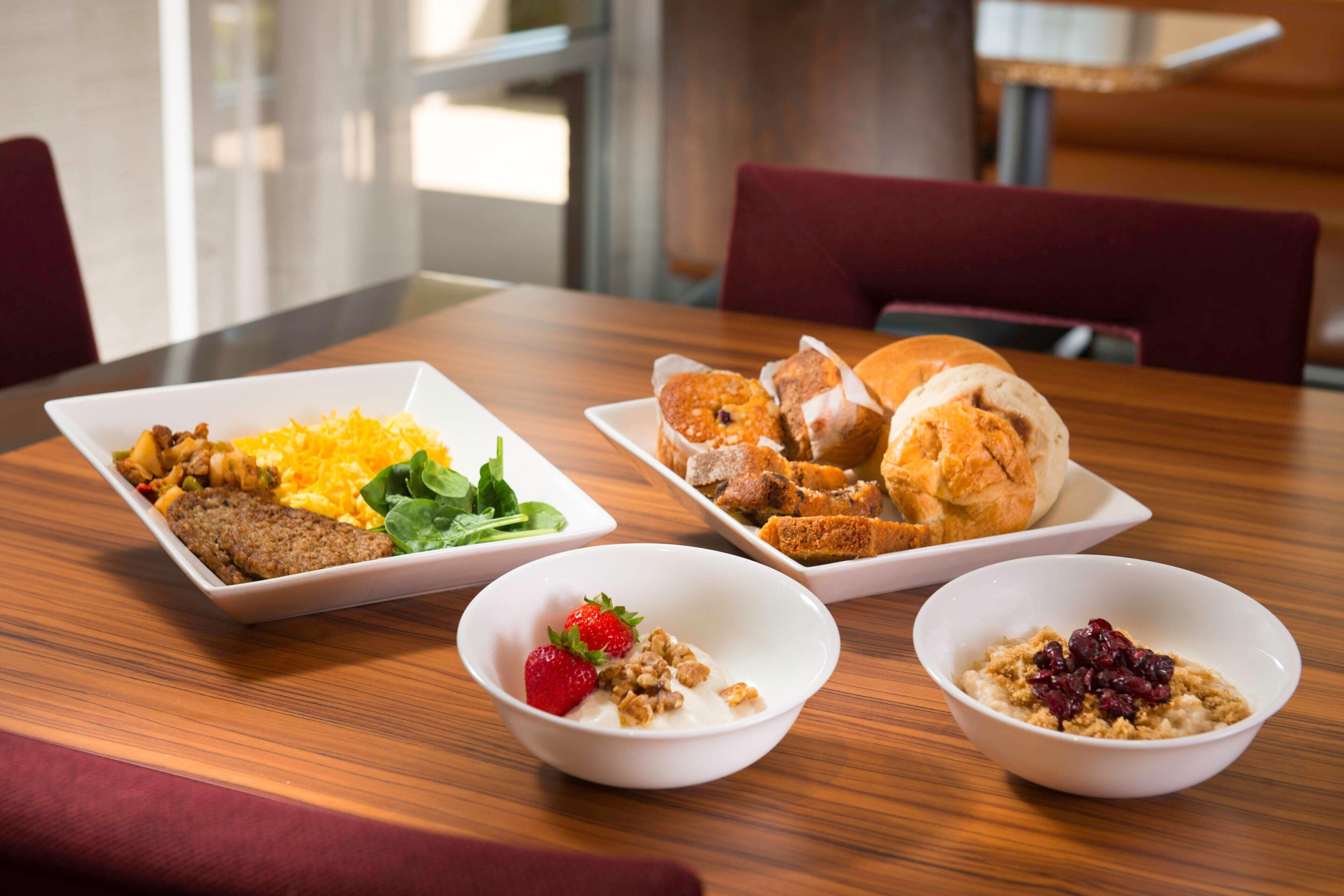 free daily continental breakfast