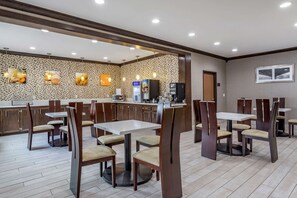 Free continental breakfast