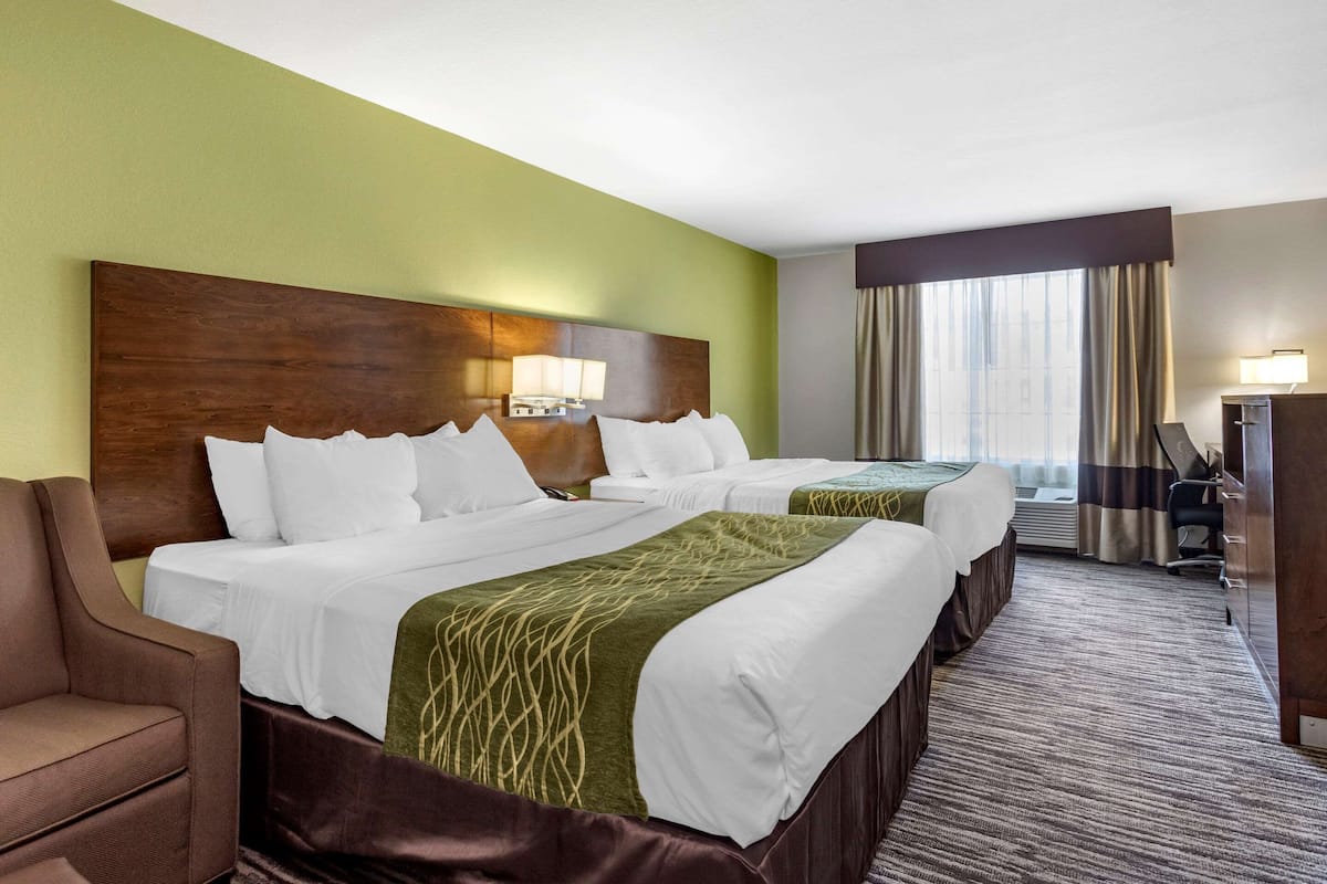 Standard Room, 2 Queen Beds, Non Smoking