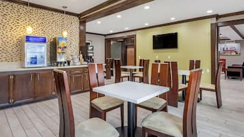 Free continental breakfast