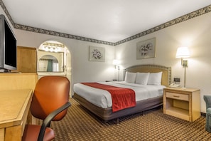 Room, 1 King Bed, Accessible, Non Smoking | Premium bedding, pillowtop beds, desk, blackout drapes - Comfort Inn Palo Alto (Palo Alto)