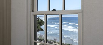 Cottage Inn By The Sea
