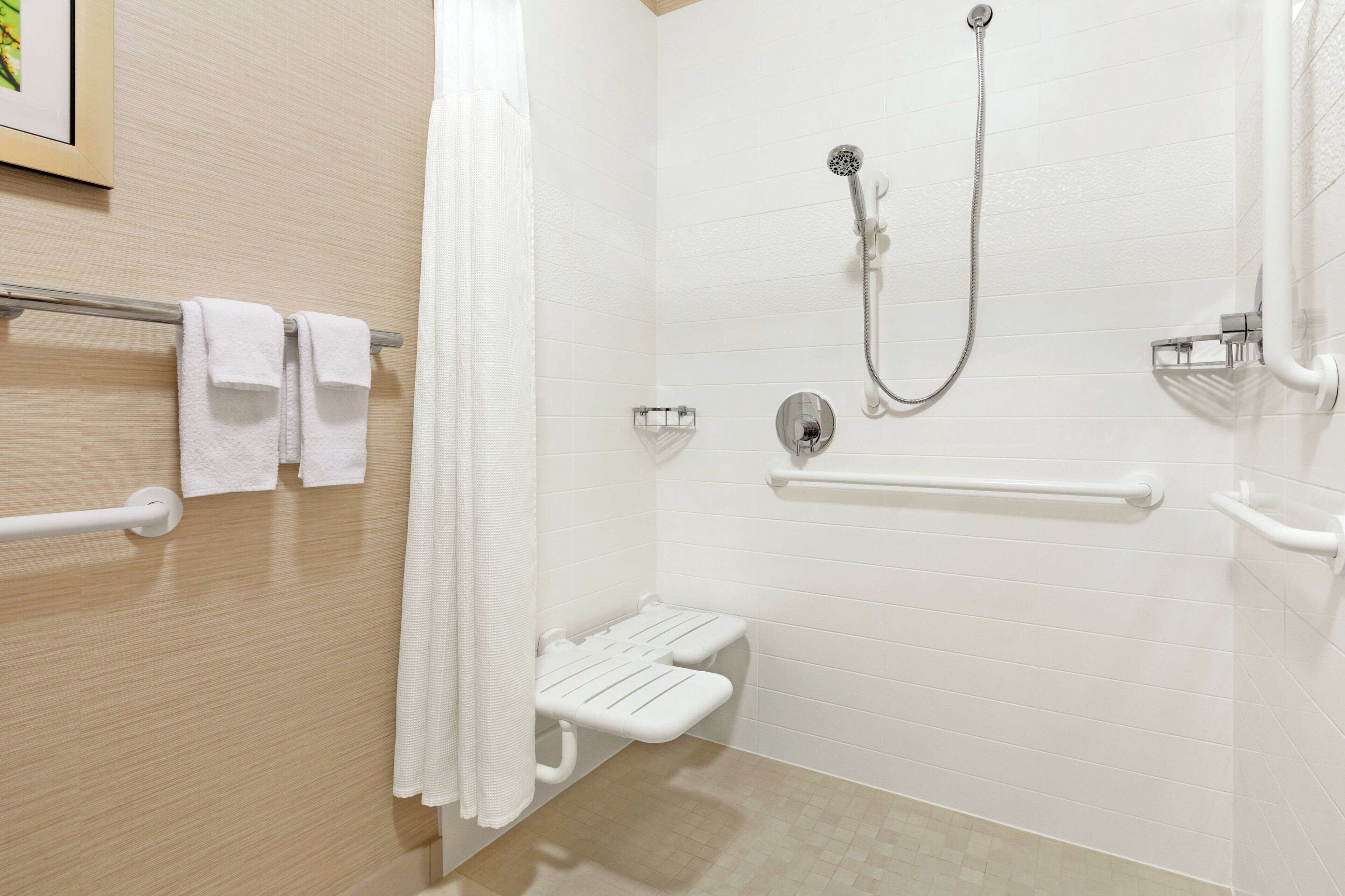 room, 1 king bed | bathroom | free toiletries, hair dryer, towels