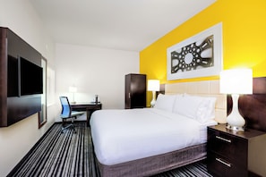 1 bedroom, premium bedding, desk, iron/ironing board