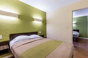 Blackout drapes, free WiFi, bed sheets
