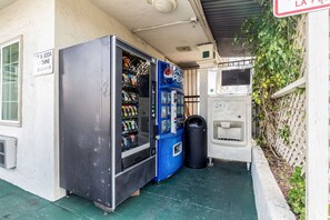 Vending machine
