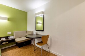 Standard Double Room, 2 Double Beds, Non Smoking