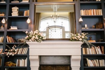Indoor wedding at Hotel Teatro