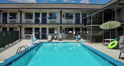 Studio 6 Grand Junction, CO