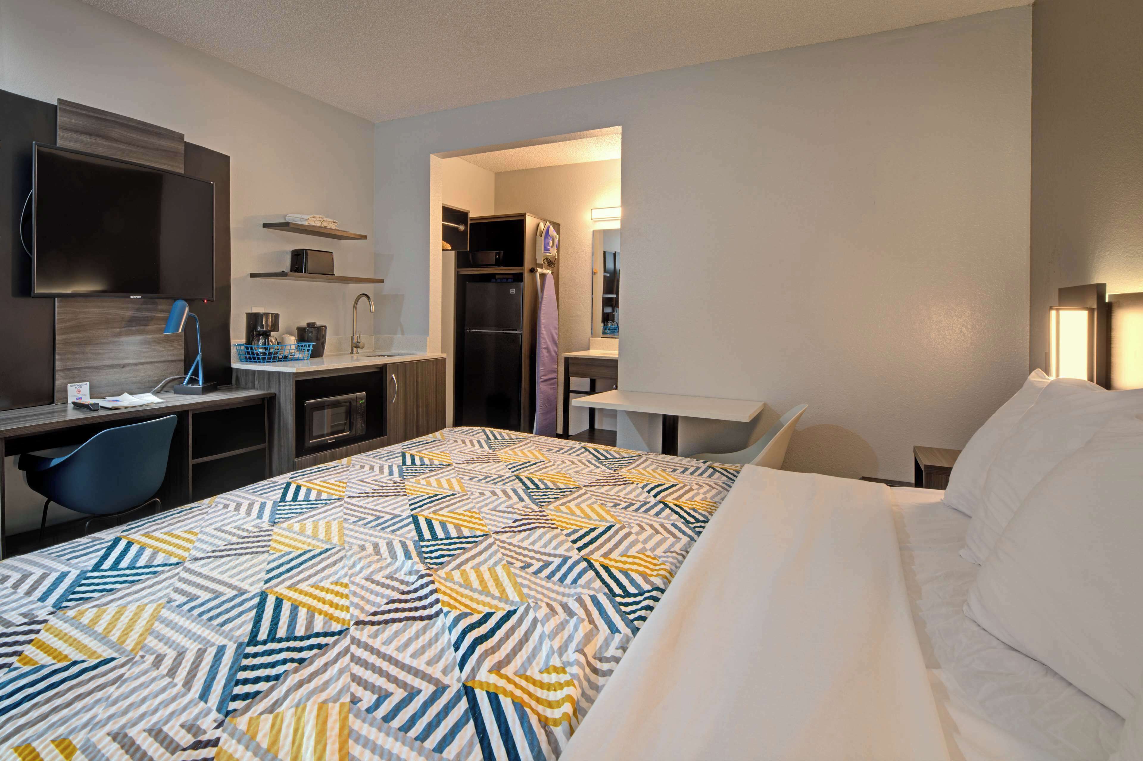 Memory-foam beds, individually decorated, individually furnished, desk