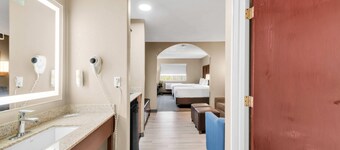 컴포트 스위트 레이크우드 - 덴버