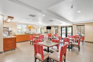 Free daily full breakfast 