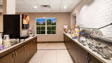 Desayuno buffet incluido todos los días