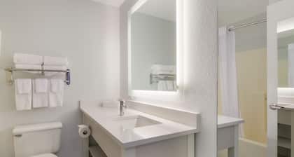MainStay Suites Orlando Altamonte Springs
