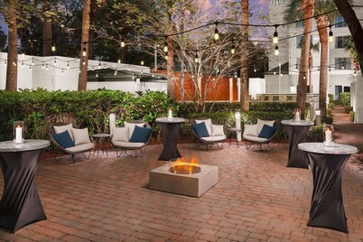 Courtyard by Marriott Orlando Downtown