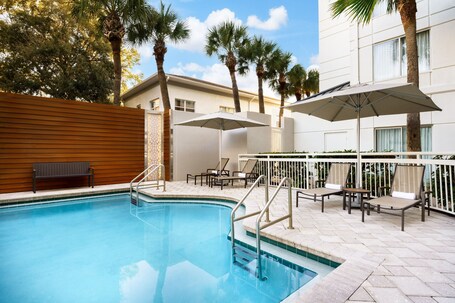 Courtyard by Marriott Orlando Downtown - Image 12