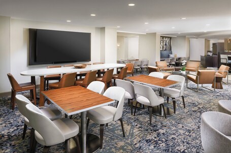 Courtyard by Marriott Orlando Downtown - Image 40