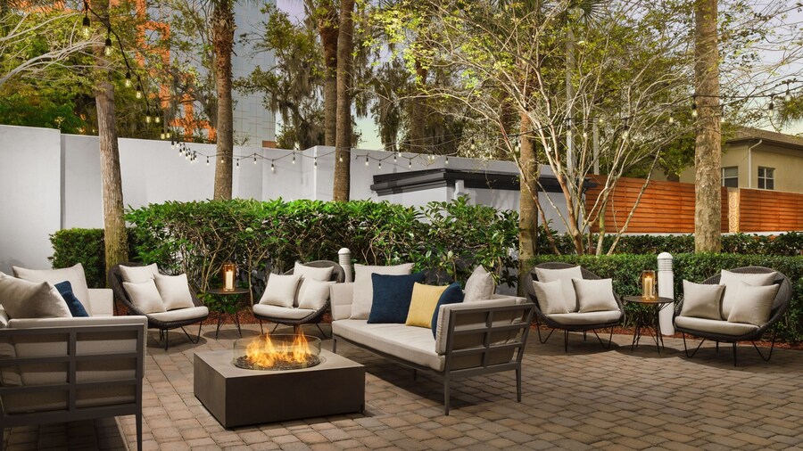 Courtyard by Marriott Orlando Downtown