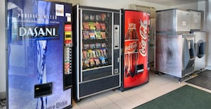 Snack bar