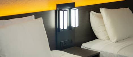 Strykjärn/strykbräda, gratis wi-fi, sängkläder och väckarklockor