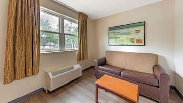Desk, iron/ironing board, free WiFi, bed sheets