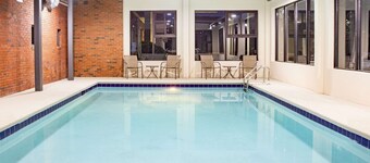 Ramada by Wyndham Alpharetta/Atlanta North