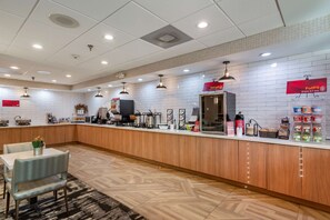 Gratis frukostbuffé varje dag 