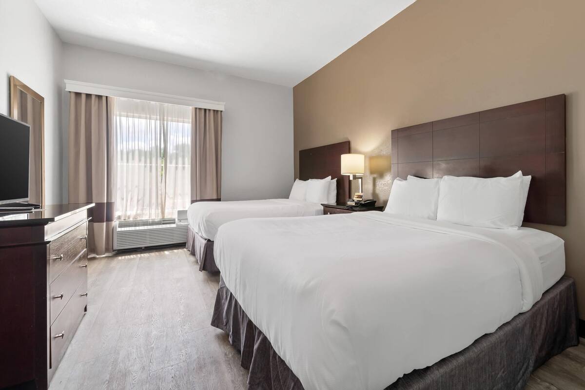 suite, 2 queen beds, non smoking | desk, blackout curtains, iron/ironing board, free wifi