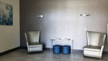 Sala de estar en el lobby